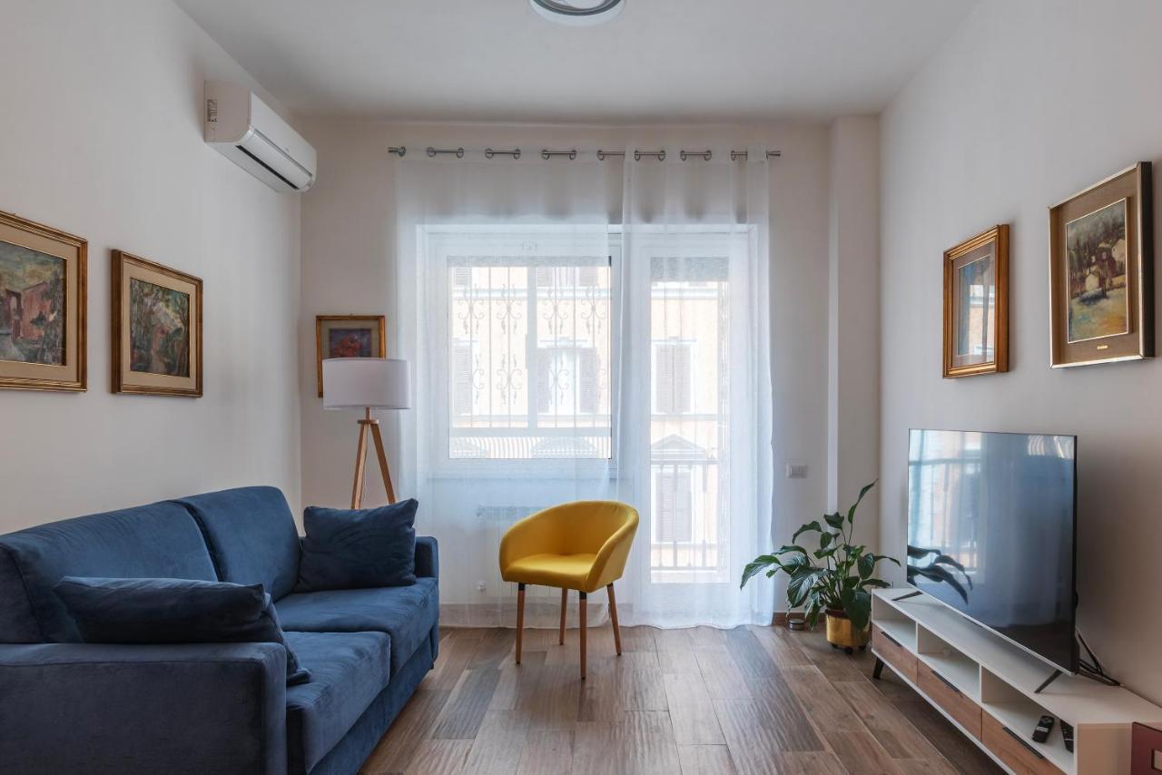 Piazza Re Di Roma Comfy Apartment Экстерьер фото